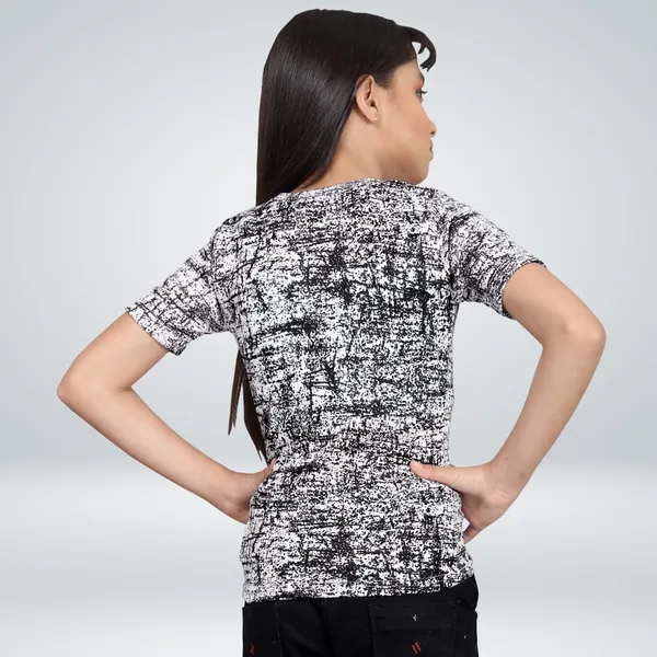 Girls_Printed_Round_Neck_T-Shirt